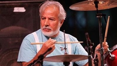 يحيي خليل يعزف على مسرح الأوبرا المكشوف.. 12 أبريل