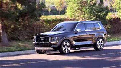 تشابه تصميم سيارات كيا ورآني روفر (فيديو)