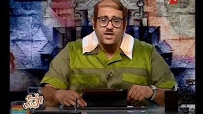 بالفيديو.. «أبو حفيظة» يظهر بـ«شورت» للتعليق على كأس العالم