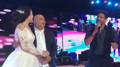 محمد حماقي يغني «قالوا عنك» من ألبومه الجديد (فيديو)