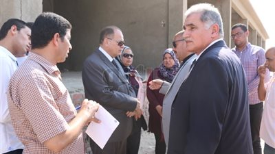 محافظ الفيوم يتفقد الأعمال الإنشائية بالمستشفى العام الجديد (صور)
