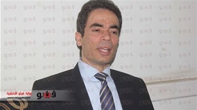 إبراهيم عبدالوهاب يستنكر لقاءات 