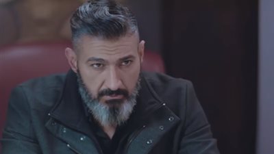 رد فعل ياسر جلال بعد إطلاق «حلمي» الرصاص عليه في «رحيم» (فيديو)