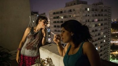 بالصور.. تفشي ظاهرة الدعارة في إيران ومطالب بتقنين «زواج المتعة»