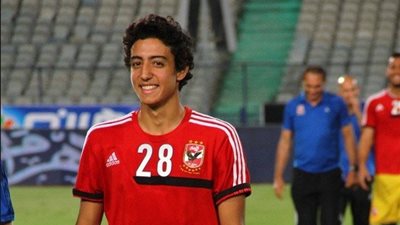 محمد هاني يعود لتشكيلة الأهلي الأساسية أمام الرجاء