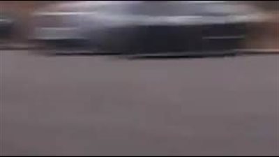 بالفيديو.. حادث تصادم مروع بين سيارة ودراجة نارية