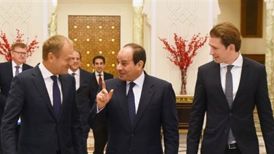 يوم رئاسي مكثف.. السيسي يبحث تعزيز العلاقات مع الاتحاد الأوروبي والنمسا.. يستعرض سبل تطوير قطاع البترول مع الحكومة.. يصدق على قانون حماية المستهلك.. ويدعو رئيس نيجيريا لزيارة مصر