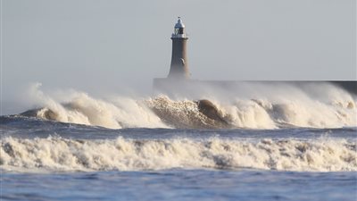 بريطانيا تستعد لمواجهة أطول عاصفة ثلجية