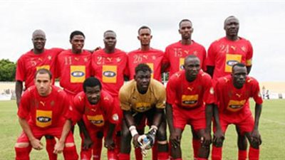 «فيروفيارو دا بيرا» يتعادل سلبيا أمام المريخ بالشوط الأول