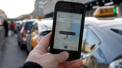 أوبر تقدم تأمينا صحيا للسائقين في فرنسا