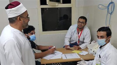 قافلة الأزهر الطبية بسيناء توقع الكشف الطبي على ٢٠٠٠ شخص | صور