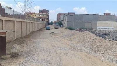 رصف عدد من طرق القنطرة غرب بالاسماعيلية  | صور