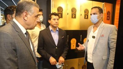 وزير الرياضة ومحافظ سوهاج يفتتحان ناديا صحيا بالكورنيش