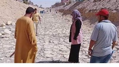 نائب محافظ الجيزة يتابع تأهيل مخر سيل الديسمي  بالصف قبل الشتاء | صور