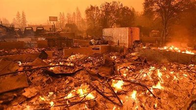 إخلاء مئات المنازل بسبب الحرائق في ولاية كاليفورنيا الأمريكية