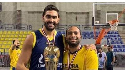 الأهلي يحسم صفقة انتقال عمر طارق وعمرو الجندي لفريق السلة