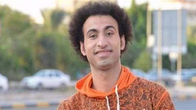 علي ربيع يروج لفيلمه الجديد 