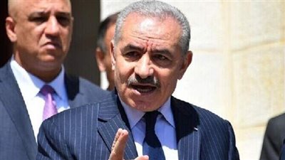 رئيس الوزراء الفلسطيني يعد بدفع الرواتب دون بتزاز سياسي من تل أبيب وواشنطن