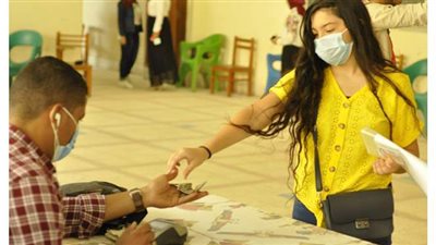 جامعة المنيا تستقبل طلابها  المتقدمين لكليتي الحقوق