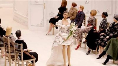 قريبة الشبه من أصحابها.. عرض أزياء بـ