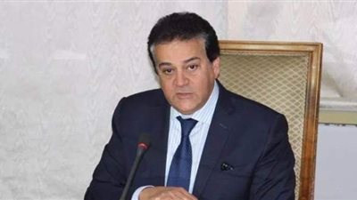 وزير التعليم العالي يطلق الملتقي الإفتراضي الأول للتوظيف للجامعات UCCD 2020