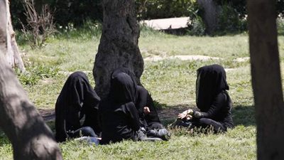 اعتقال إيطالية زوجة مقاتل في تنظيم 