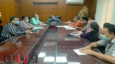 تعليم الغربية يبحث آليات تنفيذ قرار فصول الخدمات للتعليم الفني