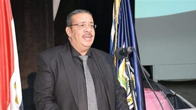 جامعة القناة تتأهل للمرحلة النهائية من مسابقة رالي القاهرة الدولي للسيارات الكهربائية