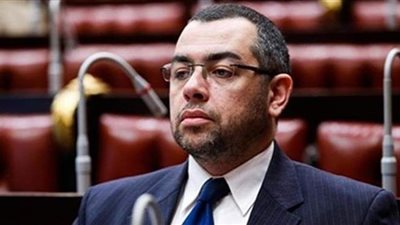 عفاريت الحكومة .. قرارات انفعالية ومتسرعة وتصدير أزمات للشعب.. برلمانيون: غياب دراسة الأثر التشريعي للقوانين السبب