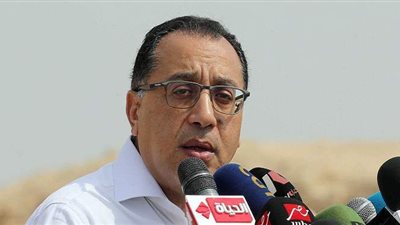 مدبولي: البناء على الأراضي الزراعية غير مقبول وجريمة في حق الوطن