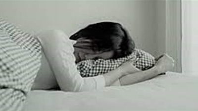 تفسير حلم خلع الحجاب في المنام وعلاقته بالفقر وقلة المال والولادة الصعبة