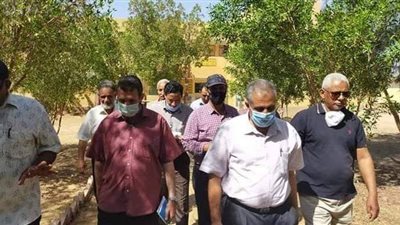 جولات بمدارس الداخلة استعدادا لبدء الدراسة فى الوادى الجديد