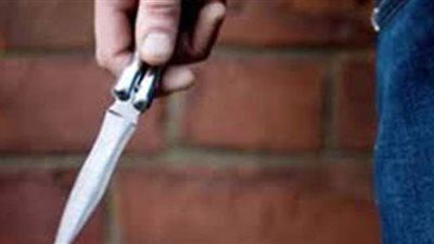 فتاة تتهم خطيبها بالشروع في قتلها بسبب رغبتها في الإنفصال عنه