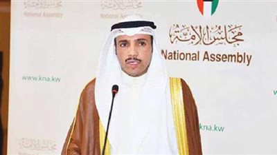 القبس: رئيس الحكومة ورئيس مجلس الأمة يغادران المجلس للقاء نائب أمير الكويت