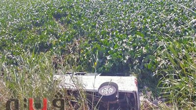 نجاة 15 من الغرق وإصابة 7 في انقلاب ميكروباص بمصرف زراعي ببني سويف