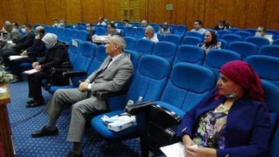 رئيس جامعة المنيا: تطبيق التعليم الهجين سيكون أكثر تأثيراً ومرونة