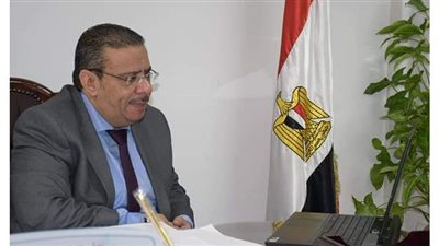 تصحيح ١١٥ ورقة امتحانية بمركز القياس والتقويم لامتحانات الفصل الصيفي بجامعة القناة