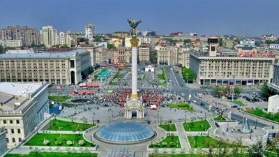 وفاة موظفة في السفارة الأمريكية في كييف بالمستشفى بعد تعرضها للضرب