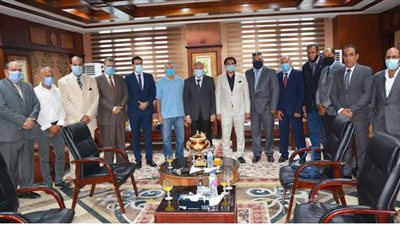 محافظ المنيا يفتتح الدورة التدريبية التخصصية الأولى للميني فوتبول لقطاع الصعيد | فيديو