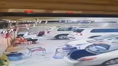 عناية الله تنقذ مواطنا سعوديا من الدهس بأعجوبة | فيديو