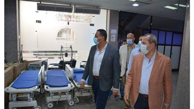 مجازاة  ٦٠ موظفا وغلق ٣٢ منشأة بصحة الدقهلية