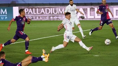ريال مدريد يفوز بصعوبة على بلد الوليد 0/1 في الليجا