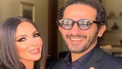 تعليق كوميدي من أحمد حلمي علي بوستر فيلم منى زكي 