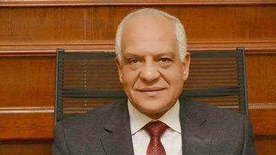 محافظ الجيزة: السماح باستئناف البناء لأصحاب رخص العقارات حتى  4 أدوار