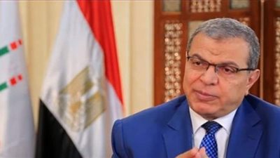 القوى العاملة تعلن عن 3255  فرصة عمل براتب يصل لـ 7000  جنيه