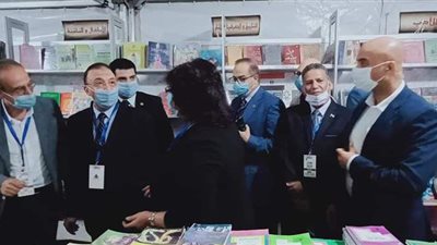 وزيرة الثقافة والشريف يفتتحان معرض الإسكندرية للكتاب