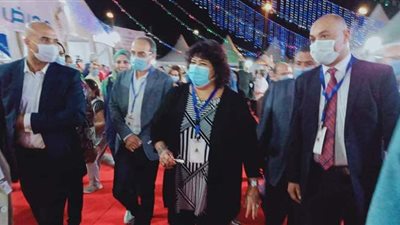 ٧ صور ترصد افتتاح معرض الإسكندرية للكتاب