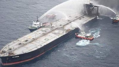 سريلانكا تسمح لناقلة نفط اشتعلت فيها النيران بالإبحار إلى الإمارات