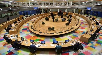 الاتحاد الأوروبي يدعو أرمينيا وأذربيجان لوقف فوري لإطلاق النار ويوجه رسالة تهديد لتركيا