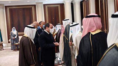 زيارة الكويت ومباحثات رئيس وزراء بريطانيا ودعم السودان.. أبرز نشاط السيسي الخارجي